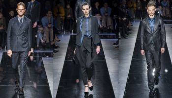 Kdyby elegance měla jméno, nazývá se Rhapsody in Blue od Giorgio Armani