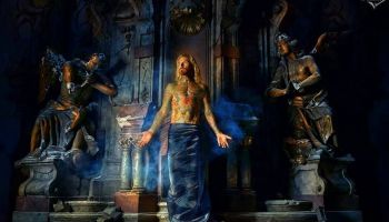 "Prostředí kostela mě baví. A moje klienty také," říká fotograf Roman Sluka
