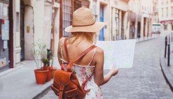 Fashion must have: Proplujte červencem v jistotě a pohodlí