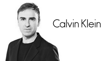Raf Simons opouští po necelých dvou letech značku Calvin Klein
