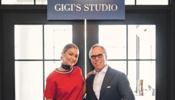 Gigi Hadid v roli návrhářky po boku Tommy Hilfigera