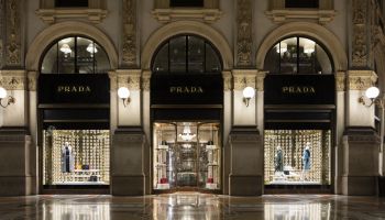 PRADA A VÁNOCE 2016