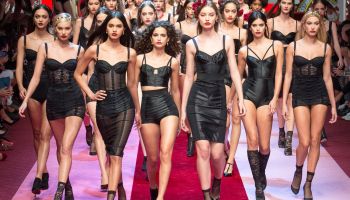 Srdcové eso, alternace Campbell's soup i podmořský svět v kolekci Dolce&amp;Gabbana 2018