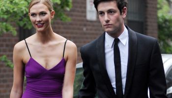 Karlie Kloss v nádherných šatech ukázala svého přítele