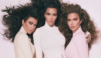 Kim, Khloé a Kourtney Kardashian společně představují nový parfém