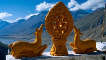 Tibetské děti každoročně utíkají přes "střechu světa", proč...?