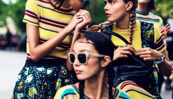 S novou kampaní DKNY S/S 2015 přichází vlna veder