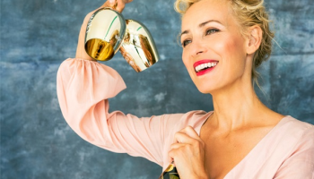 Přípitek na dobrou věc ikonického šampaňského domu MOËT &amp; CHANDON proběhne i v rámci letošního 55. ročníku MFF Karlovy Vary