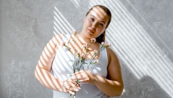 O plus size módu je stále větší zájem aneb trendy pro ženy s křivkami