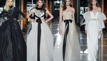 Reem Acra přidala do svatební kolekce černé závoje a stuhy