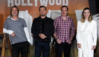 Herečka Margot Robbie vyměnila na filmové focení Chanel za amerického návrháře