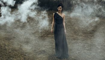 Petra Brzková uvádí svou kolekci společenských šatů