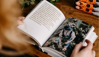 Nová kniha Lepší šatník, lepší svět aneb jak se oblékat udržitelně a stylově podle Evy Urbanové