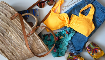 Co vám v létě nesmí v kabelce chybět: Máte těchto 6 věcí?