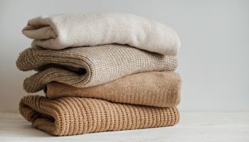 JAK NA VLNU? PODZIM VE ZNAMENÍ POHODLÍ, JEMNOSTI A UDRŽITELNOSTI