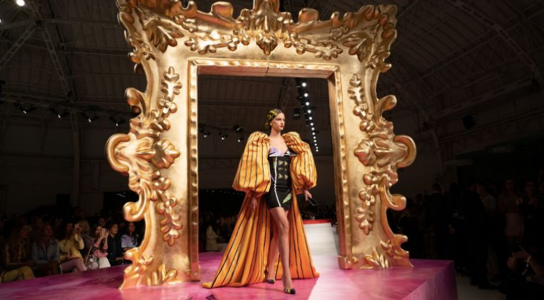 Moschino: Jeremy Scott se hluboce ponořil do Picassova odkazu