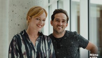 Máma a táta na síti: začíná seriál o digitálním rodičovství s Ester Geislerovou a Matoušem Rumlem