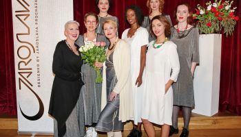 Jaroslava Procházková a kolekce S/S 2017 s názvem „SimpliCITY"