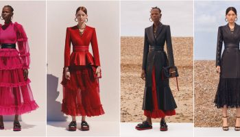 Alexander McQueen se inspiroval křehkou krásou přírody, kterou vložil do jarní kolekce 2020