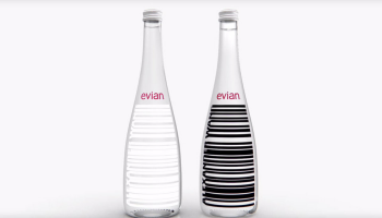 Evian a Alexander Wang zaručeně uhasí vaši žízeň