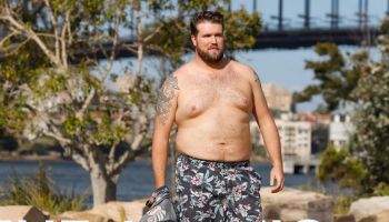 Mužští plus size modelové dobývají módní mola