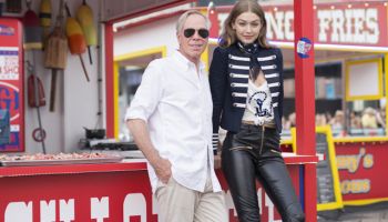 Fanoušci Tommy Hilfigera a Gigi Hadid mohou hlasovat o nejoblíbenější kousky do nové kolekce