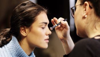 Nesmí se to nikdy vzdát, říká úspěšná vizážistka Michelle Flores Mua