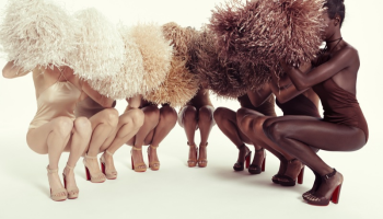 Christian Louboutin rozšiřuje svou řadu tělových bot o další modely