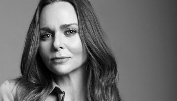 Stella McCartney v soudním sporu o duplicitu své ikonické kabelky
