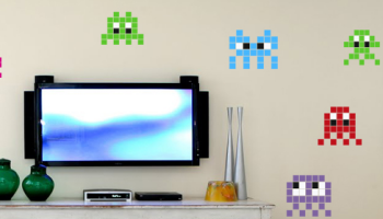 Nevíte jak oživit svůj byt či kancelář? Vyzkoušejte pixelové nálepky!