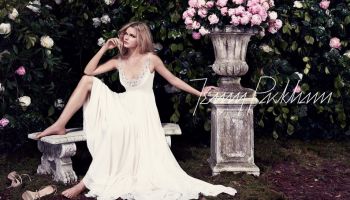 Romantické a snové - svatební šaty Jenny Packham S/S 2016