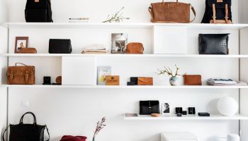 Showroom originálního módního obchodu Minimalista