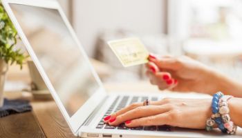 Jak nakupovat oblečení online jako profesionál?