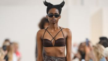 La Formela otevřela Mercedes-Benz Prague Fashion Week přehlídkou, která se inspirovala nejenom krásou koní