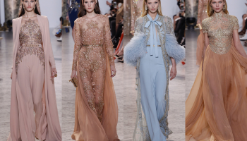 Haute Couture jaro 2017 Elie Saab v nebesky modré posázené zlatem