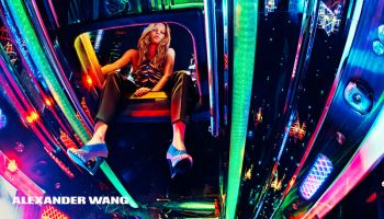 Jarní kolekce Alexander Wang přijíždí v party busu