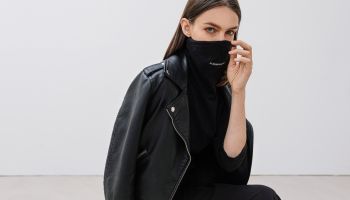 Módní i designové doplňky jako přímočaré must have listopadu