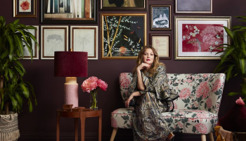 Drew Barrymore představila svou kolekci nábytku