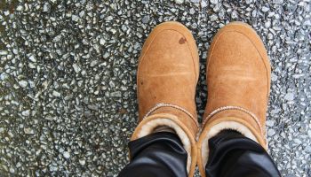 Ugg boty: módní výstřel do tmy nebo trend roku 2021?