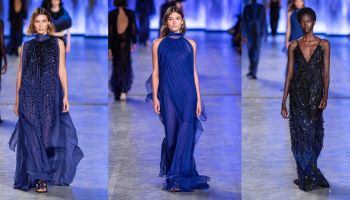 Do Milána vtrhli hippies a potomci květinových dětí v jarní kolekci Alberta Ferretti 2020