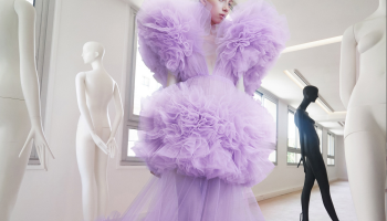 Pohádková couture kolekce Giambattista Valli na podzimní sezonu 2019