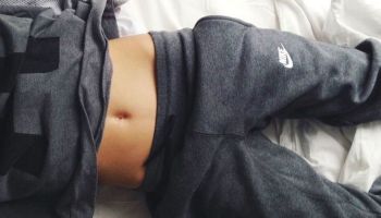 Trend tepláků stále trvá - tipy na stylové kousky