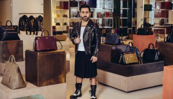 Po pěti letech opouští pozici kreativního ředitele Mulberry Johnny Coca