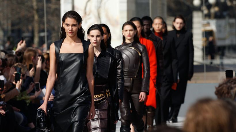 Jak se z brandu Bottega Veneta stala nejdiskutovanější módní značka roku