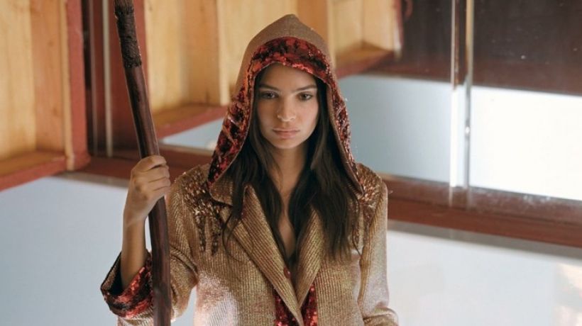 Smyslná kráska Emily Ratajkowski na obálce L’OFFICIEL PARIS