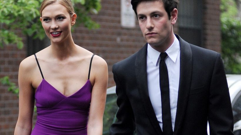 Karlie Kloss v nádherných šatech ukázala svého přítele