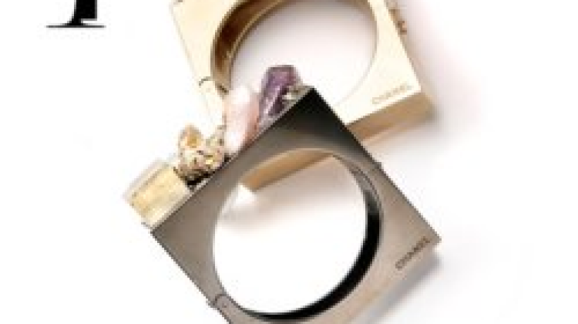 Nepleťte si věnovaní prstýnku pod stromeček se zásnubami – žádost o ruku a prstýnek jako vánoční dárek nejsou to stejné!
