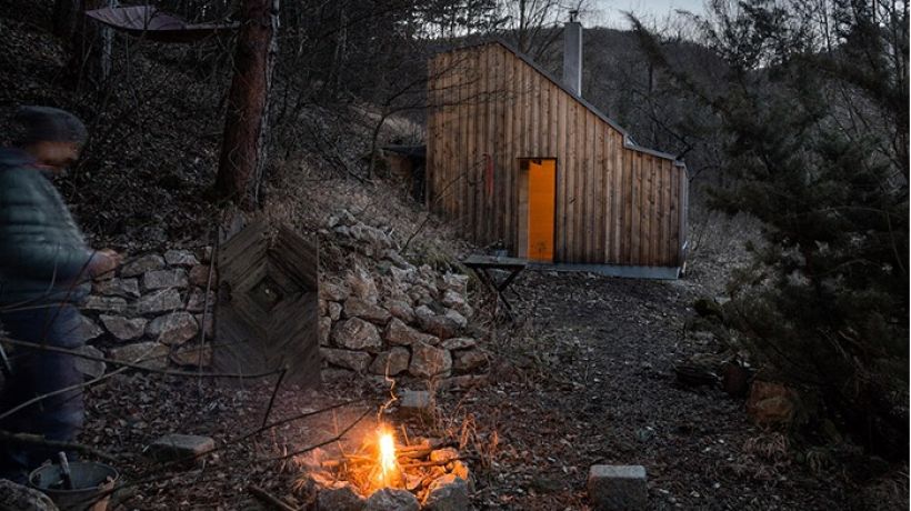 Tomova chata na okraji lesa nabízí klid a mnohá ocenění