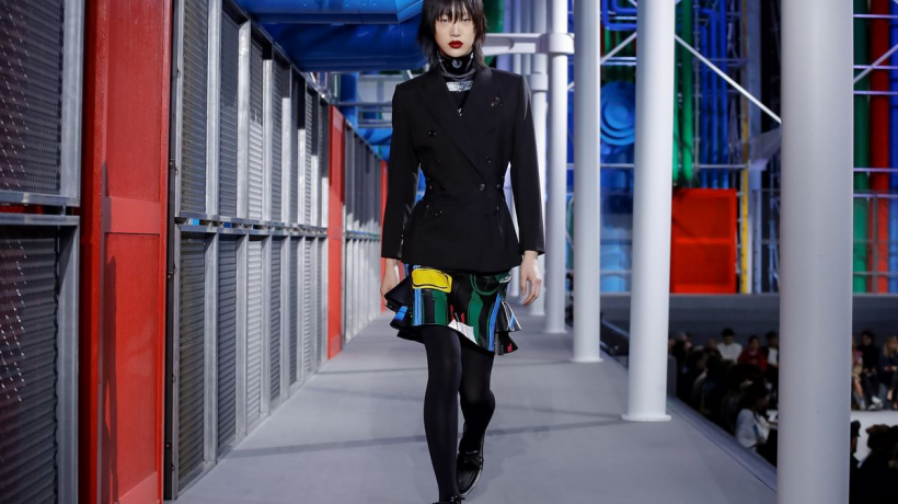 V eklektické kolekci Louis Vuitton se mísila moderní pařížská architektura