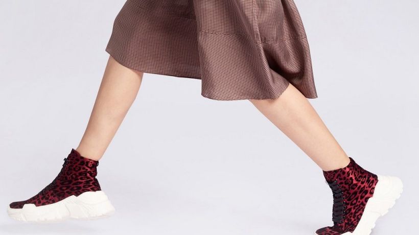 Rozmanité sneakers jsou jasným must have tohoto září